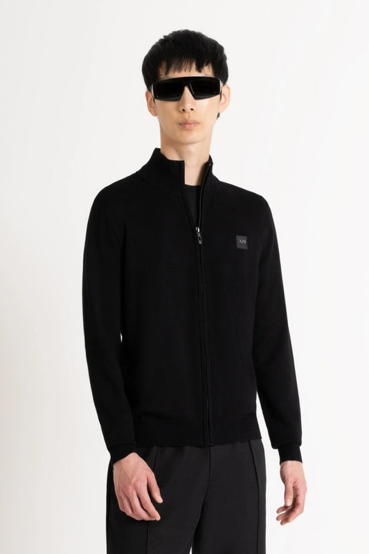 KNITTED TOP SLIM FIT