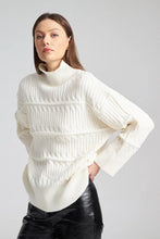 Load image into Gallery viewer, OVADIA KNITTED TOP