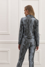 Load image into Gallery viewer, JACKET