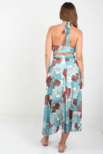Load image into Gallery viewer, AIRY FLORAL TIE NECK DRESS