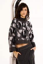 Load image into Gallery viewer, KNITTED TOP