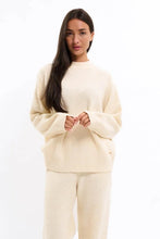 Load image into Gallery viewer, OVERSIZED KNITTED TOP
