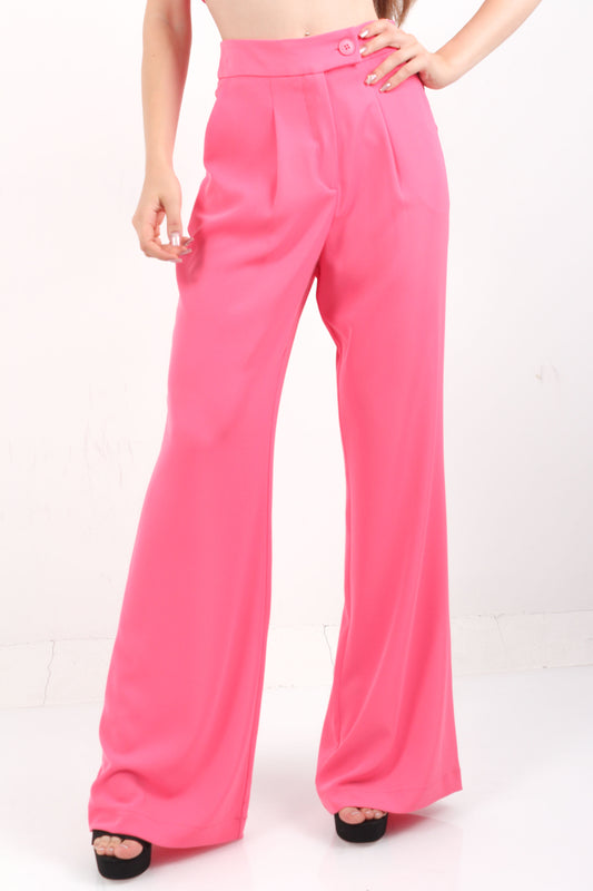 PANTS WITH PLEATS