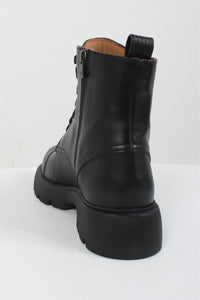 LEATHER MEN SHOES