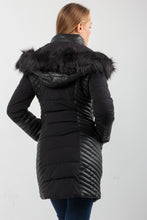 Load image into Gallery viewer, NEW OXANA JACKET