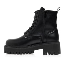 Load image into Gallery viewer, DAY 2 DAY ANKLE BOOTS