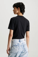 Load image into Gallery viewer, MONOLOGO SLIM V NECK TEE