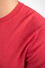 Load image into Gallery viewer, VINTAGE EMB COTTON/CASH CREW TOP