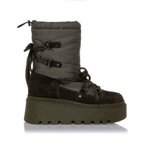 DAY 2 DAY BOOT