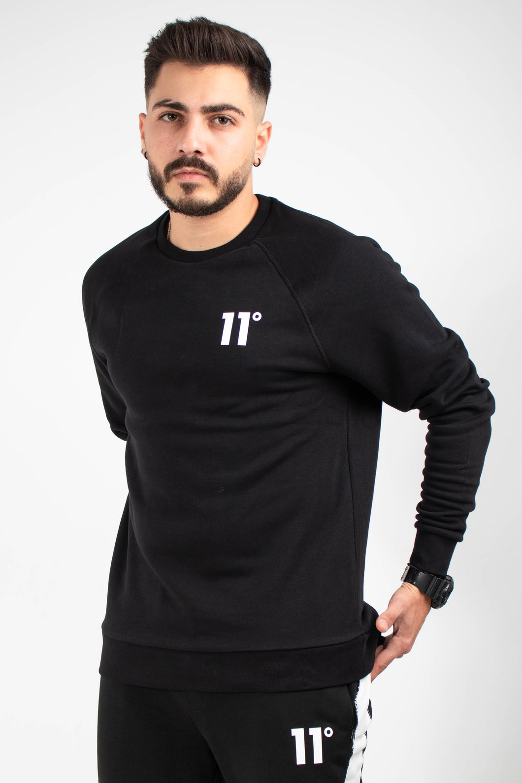 CORE SWEATSHIRT