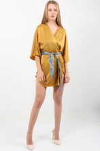 Load image into Gallery viewer, TUNIC SATIN BROCADE BELT