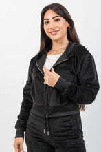 Load image into Gallery viewer, VELVET VEST SWEATER