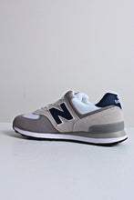 Load image into Gallery viewer, NEW BALANCE CLASSICS SNEAKERS