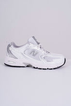 Load image into Gallery viewer, NEW BALANCE CLASSICS SNEAKERS