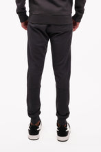 Load image into Gallery viewer, DUO ESSENTIALS TRACKPANTS