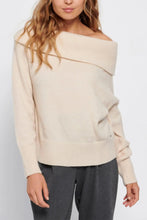 Load image into Gallery viewer, KNITTED TOP