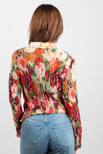 Load image into Gallery viewer, VIVENNE PLEATED BUTTON UP SHIRT