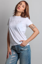 Load image into Gallery viewer, GUESS 1981 CRYSTAL EASY TEE