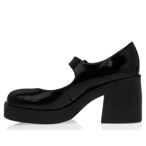 DAY 2 DAY SHOES