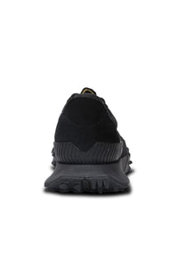 NEW BALANCE CLASSICS SNEAKERS
