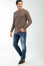 Load image into Gallery viewer, 200-2324-002 T-SHIRT
