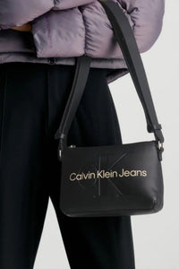 CAMERA POUCH BAG