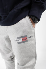 Load image into Gallery viewer, LINES HILFIGER SWEATPANTS