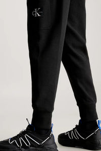 BADGE WAFFLE PANTS