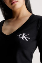 Load image into Gallery viewer, RIB V NECK MONOLOGO LONG SLEEVE