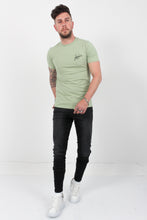Load image into Gallery viewer, SPLIT T-SHIRT