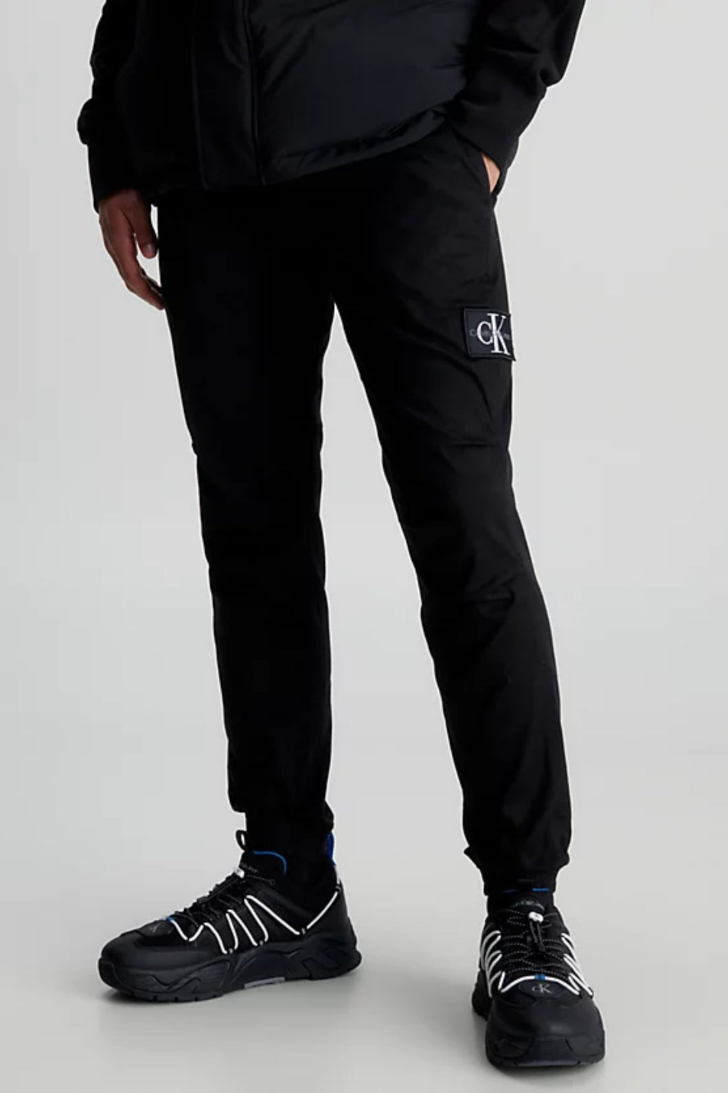 MONOLOGO CASUAL CHINO