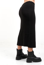 Load image into Gallery viewer, KNITTED SKIRT