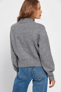 KNITTED TOP