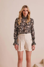 Load image into Gallery viewer, SHANNAH SHORTS D-24-03-09