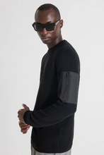 Load image into Gallery viewer, KNITTED TOP SLIM FIT ROUND COLLAR