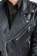 Load image into Gallery viewer, HOOPER SHEEP VEG DYED LEATHER JACKET